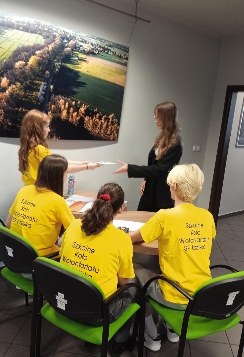 Zdjęcie w galerii na portalu naszwodzislaw.com: Poznajcie laureatów Powiatowego Festiwalu Piosenki Angielskiej Just SING! wiadomości z regionu