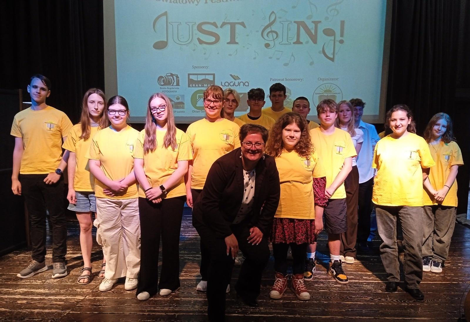 Zdjęcie w galerii na portalu naszwodzislaw.com: Poznajcie laureatów Powiatowego Festiwalu Piosenki Angielskiej Just SING! wiadomości z regionu