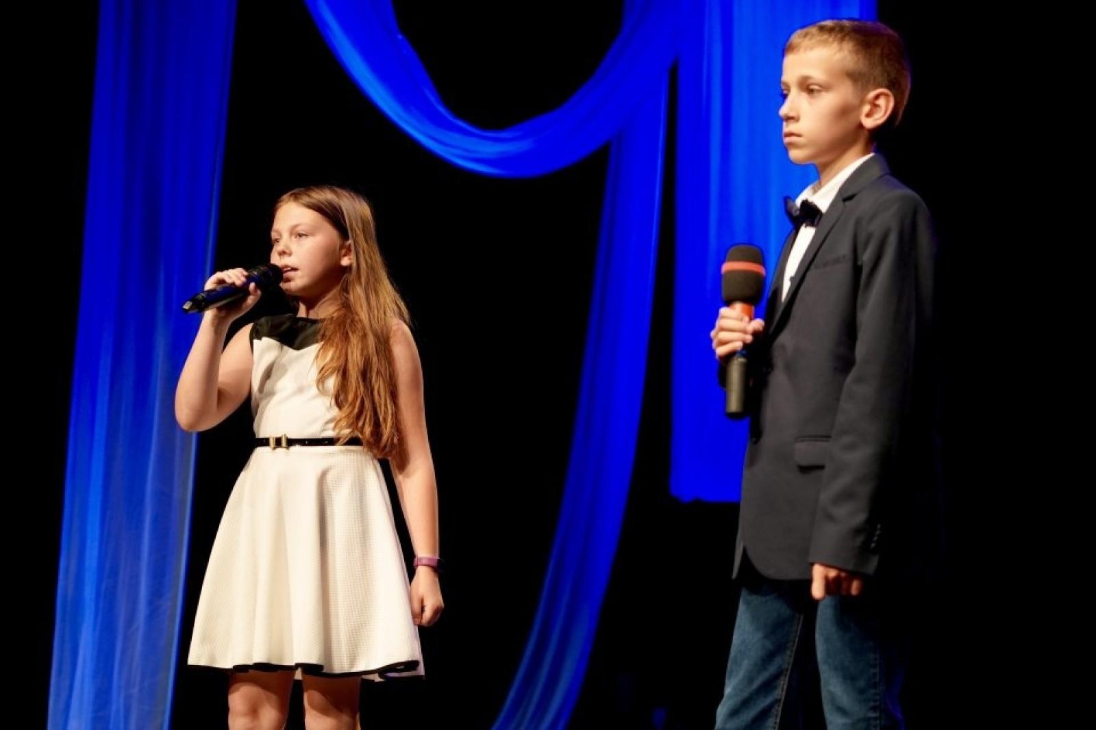 Zdjęcie w galerii na portalu naszwodzislaw.com: Rydułtowy. Najlepsi z najlepszych nagrodzeni [FOTO] wiadomości z regionu