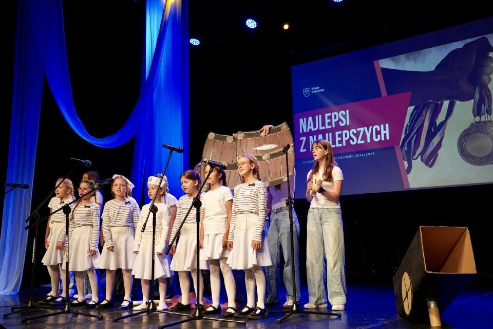 Zdjęcie w galerii na portalu naszwodzislaw.com: Rydułtowy. Najlepsi z najlepszych nagrodzeni [FOTO] wiadomości z regionu