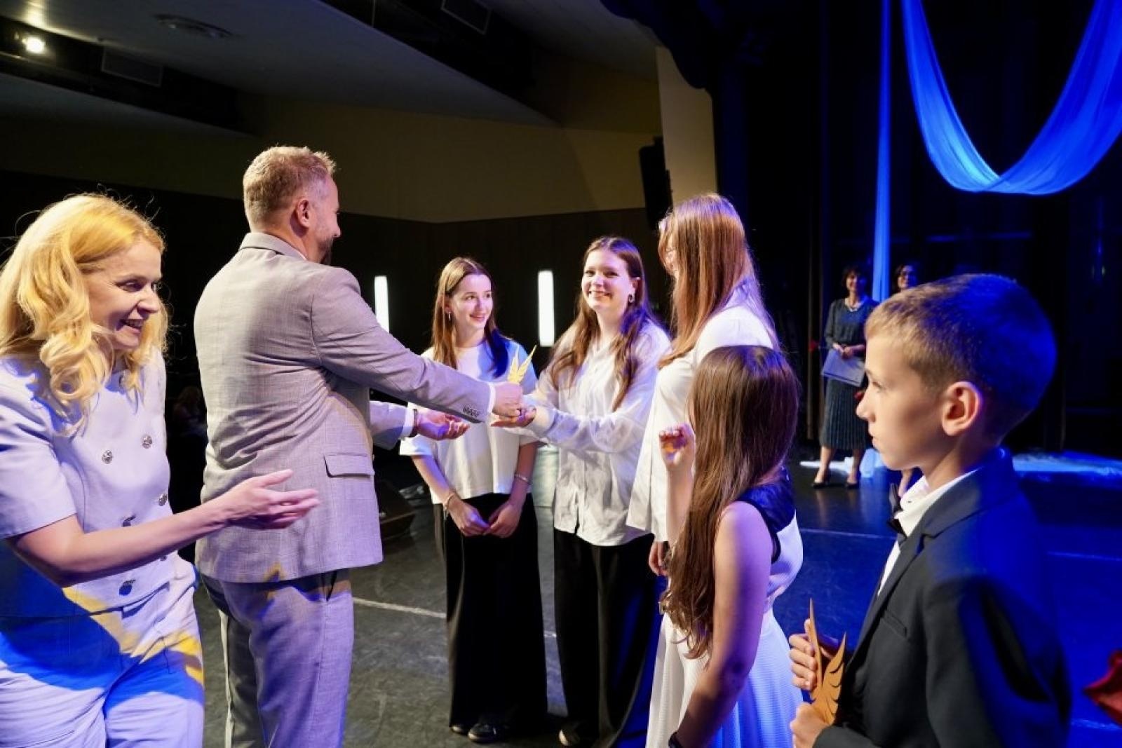 Zdjęcie w galerii na portalu naszwodzislaw.com: Rydułtowy. Najlepsi z najlepszych nagrodzeni [FOTO] wiadomości z regionu