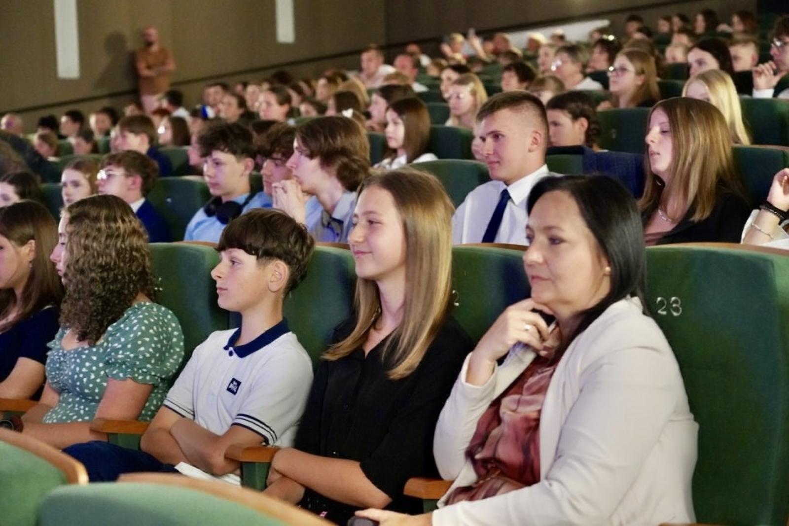 Zdjęcie w galerii na portalu naszwodzislaw.com: Rydułtowy. Najlepsi z najlepszych nagrodzeni [FOTO] wiadomości z regionu