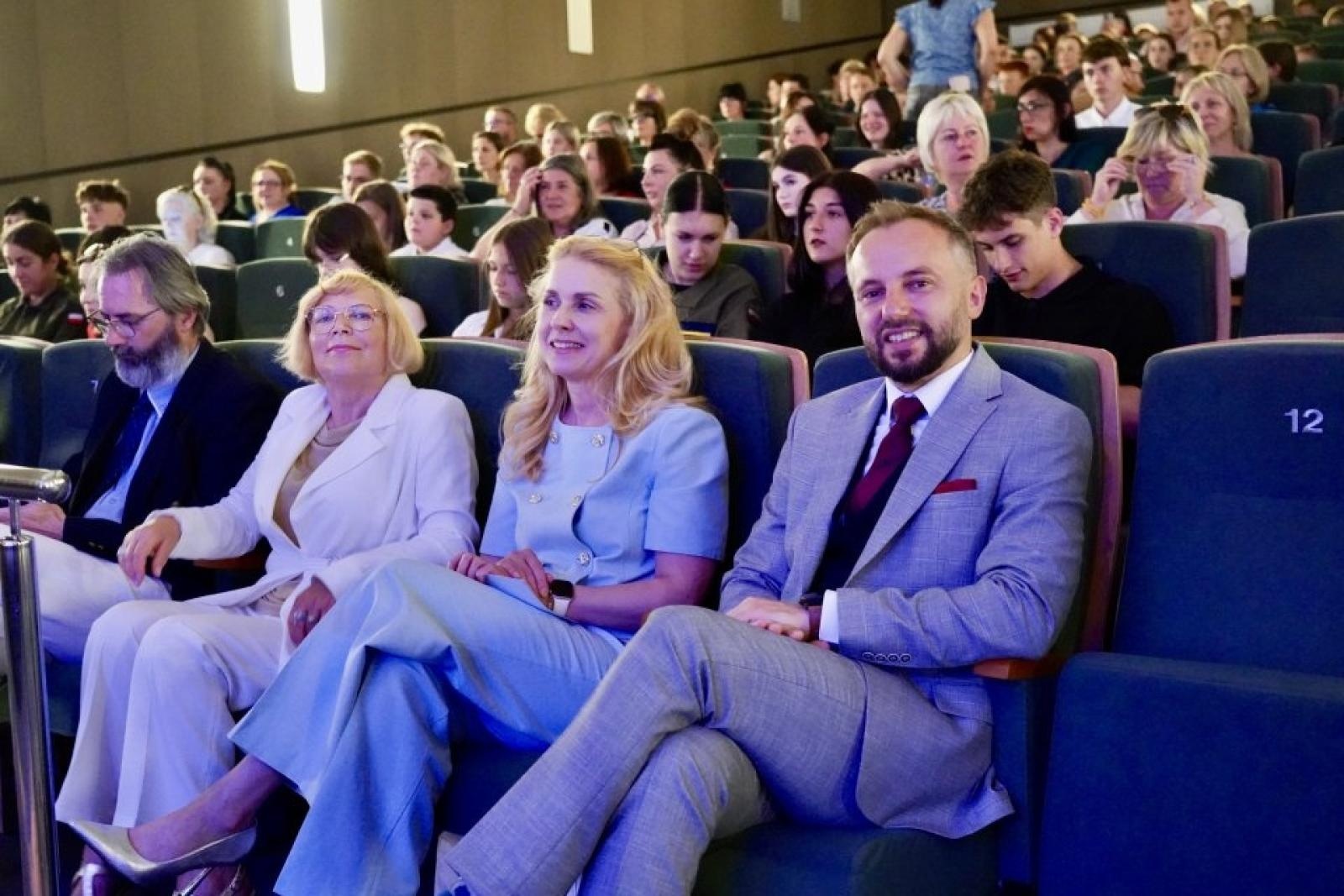 Zdjęcie w galerii na portalu naszwodzislaw.com: Rydułtowy. Najlepsi z najlepszych nagrodzeni [FOTO] wiadomości z regionu