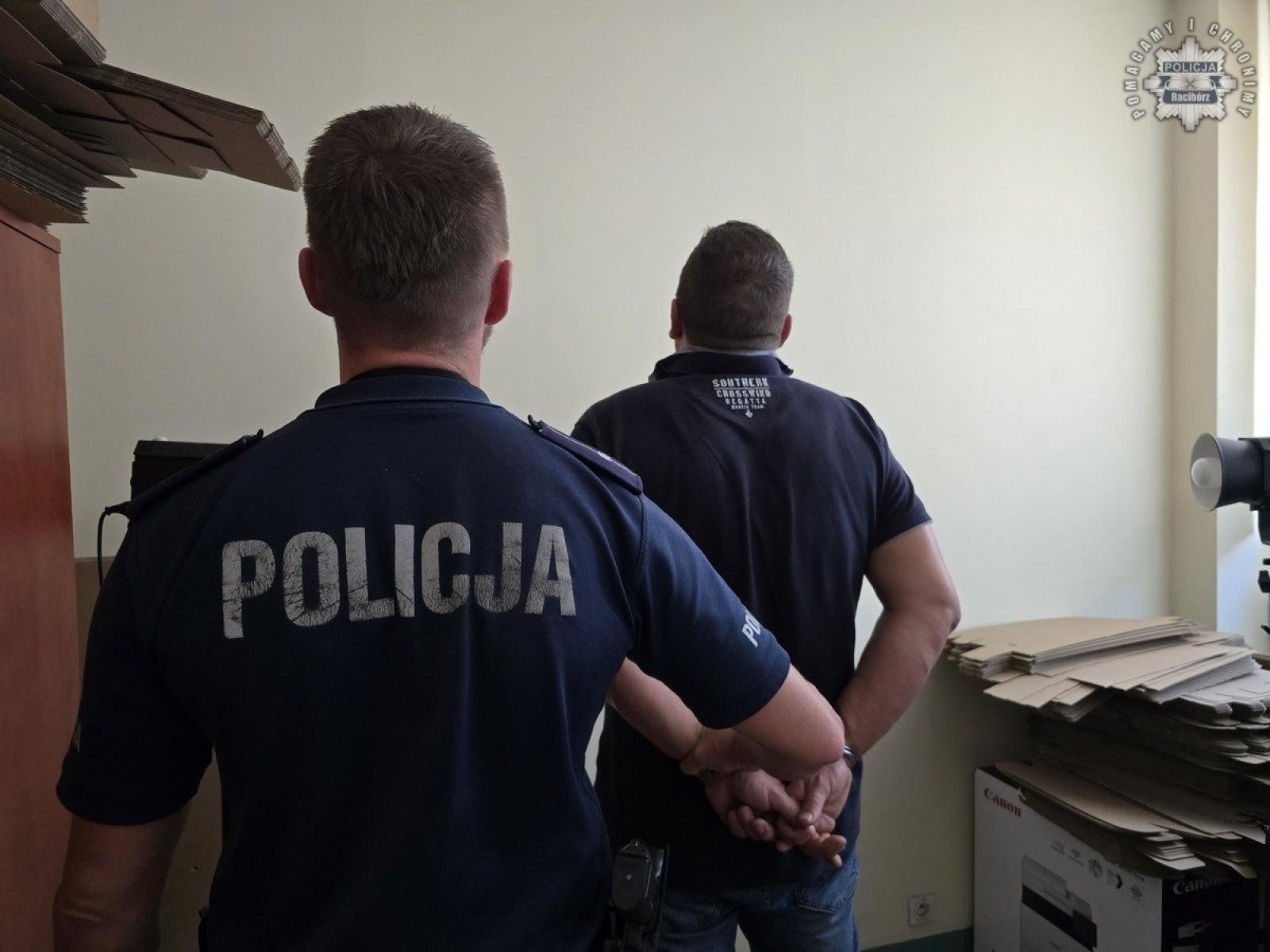 Zdjęcie w galerii na portalu naszwodzislaw.com: Prali brudne pieniądze, czerpali korzyści z prostytucji wiadomości z regionu