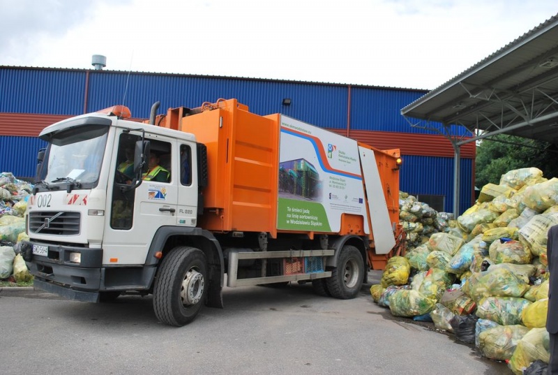 Zdjęcie w galerii na portalu naszwodzislaw.com: Ruszyła nowa linia sortownicza wiadomości z regionu