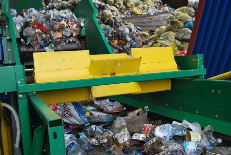 Zdjęcie w galerii na portalu naszwodzislaw.com: Ruszyła nowa linia sortownicza wiadomości z regionu