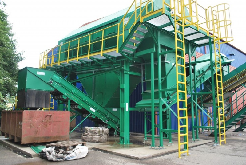 Zdjęcie w galerii na portalu naszwodzislaw.com: Ruszyła nowa linia sortownicza wiadomości z regionu