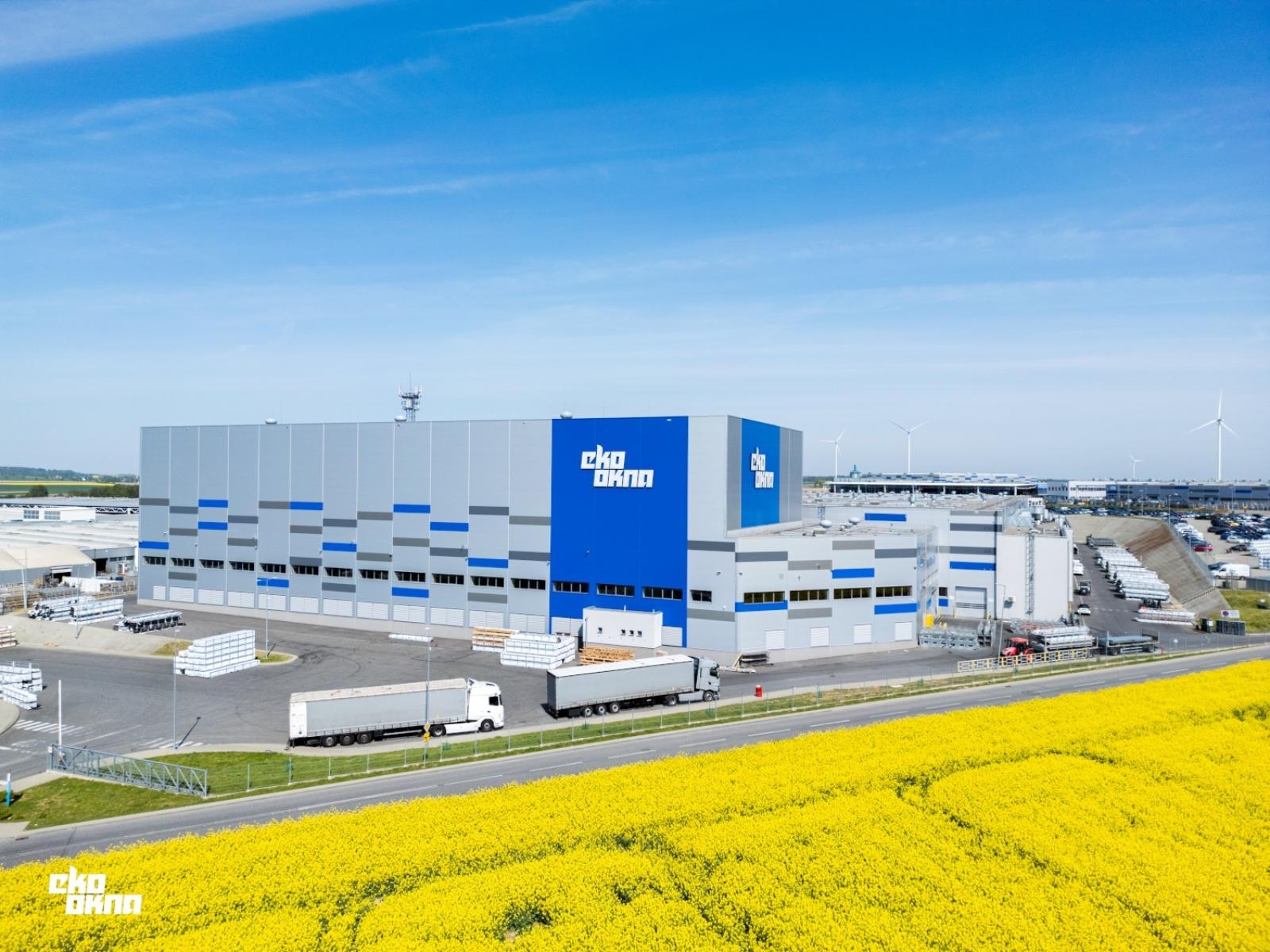 Zdjęcie w galerii na portalu naszwodzislaw.com: Co dalej z Eko-Oknami w Wodzisławiu Śląskim? Firma wydała oficjalny komunikat wiadomości z regionu