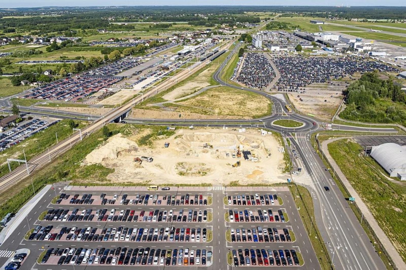 Zdjęcie w galerii na portalu naszwodzislaw.com: Lotnisko w Pyrzowicach – rekordy i inwestycje wiadomości z regionu