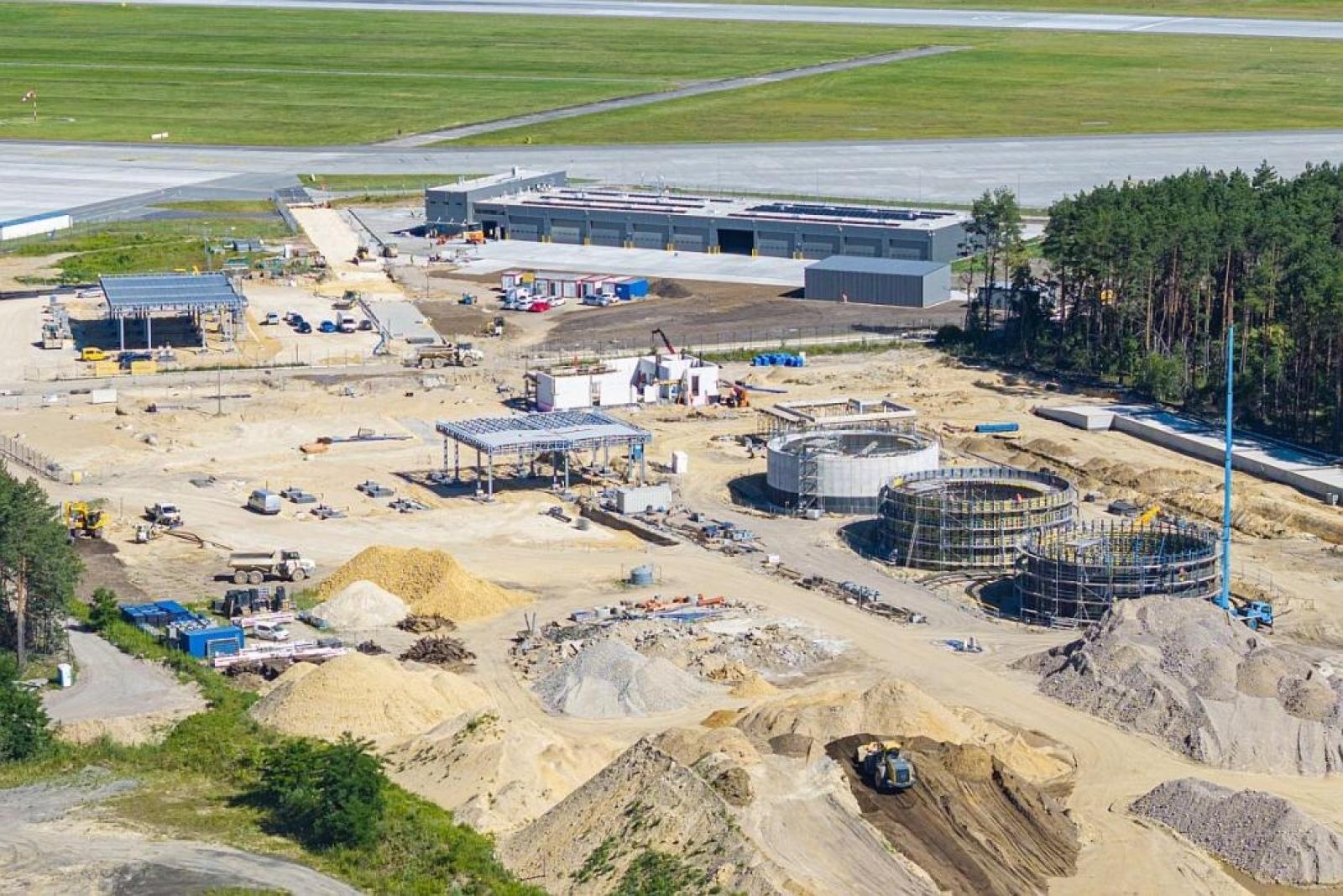 Zdjęcie w galerii na portalu naszwodzislaw.com: Lotnisko w Pyrzowicach – rekordy i inwestycje wiadomości z regionu