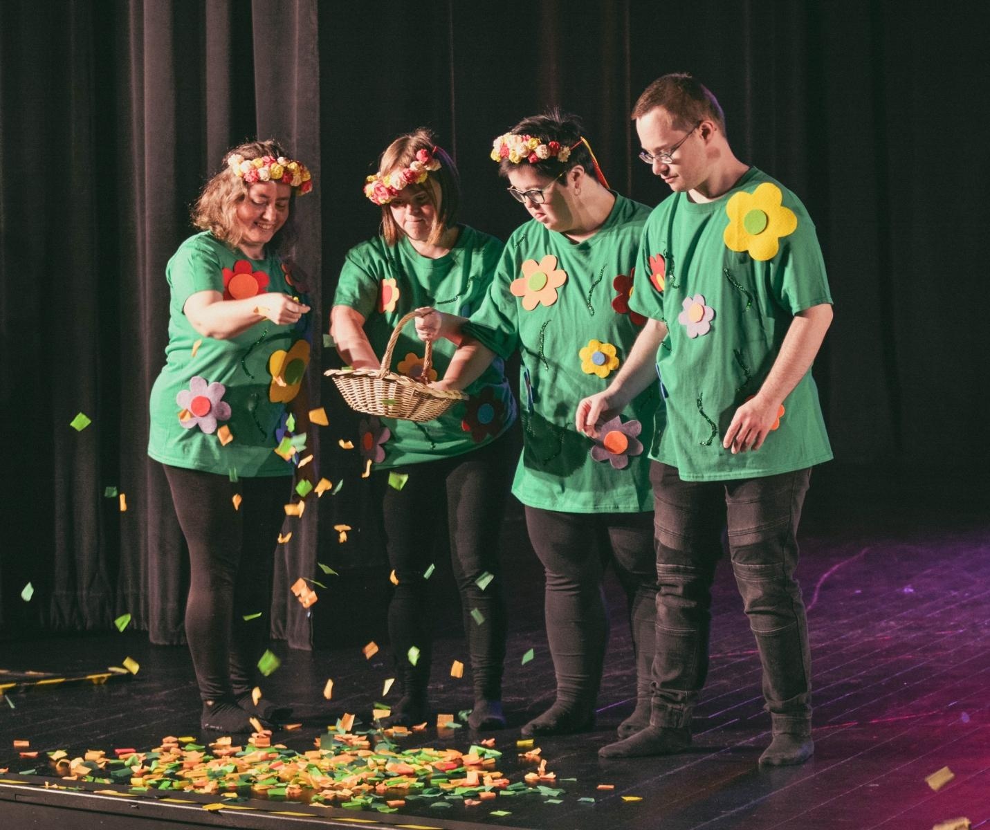 Zdjęcie w galerii na portalu naszwodzislaw.com: 11. edycja Para buch, teatr w ruch w WCK wiadomości z regionu