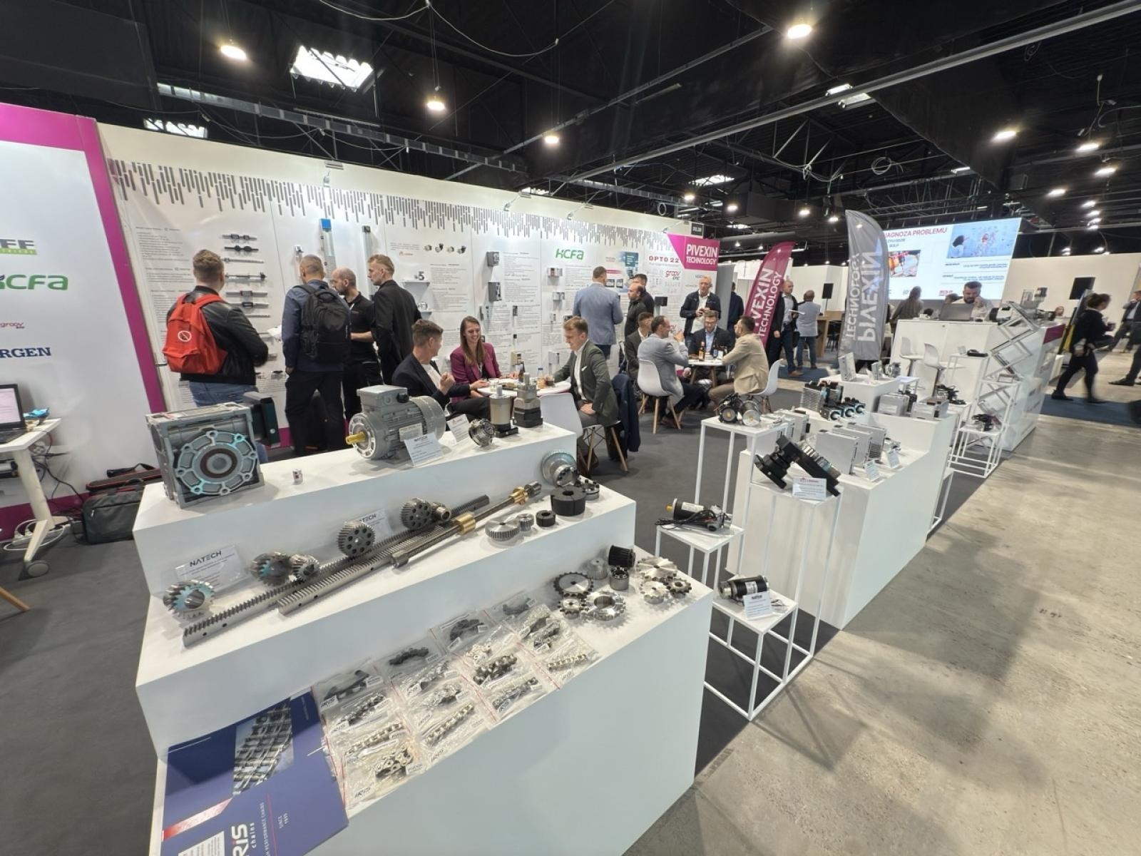 Zdjęcie w galerii na portalu naszwodzislaw.com: Nowa praca na horyzoncie? Zrób pierwszy krok z Pivexin Technology! wiadomości z regionu