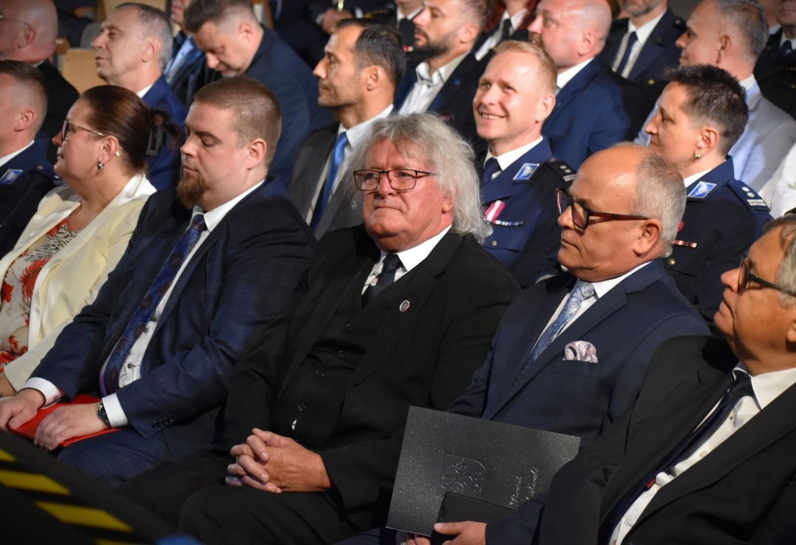 Zdjęcie w galerii na portalu naszwodzislaw.com: Policjanci uczcili swoje święto [FOTO] wiadomości z regionu