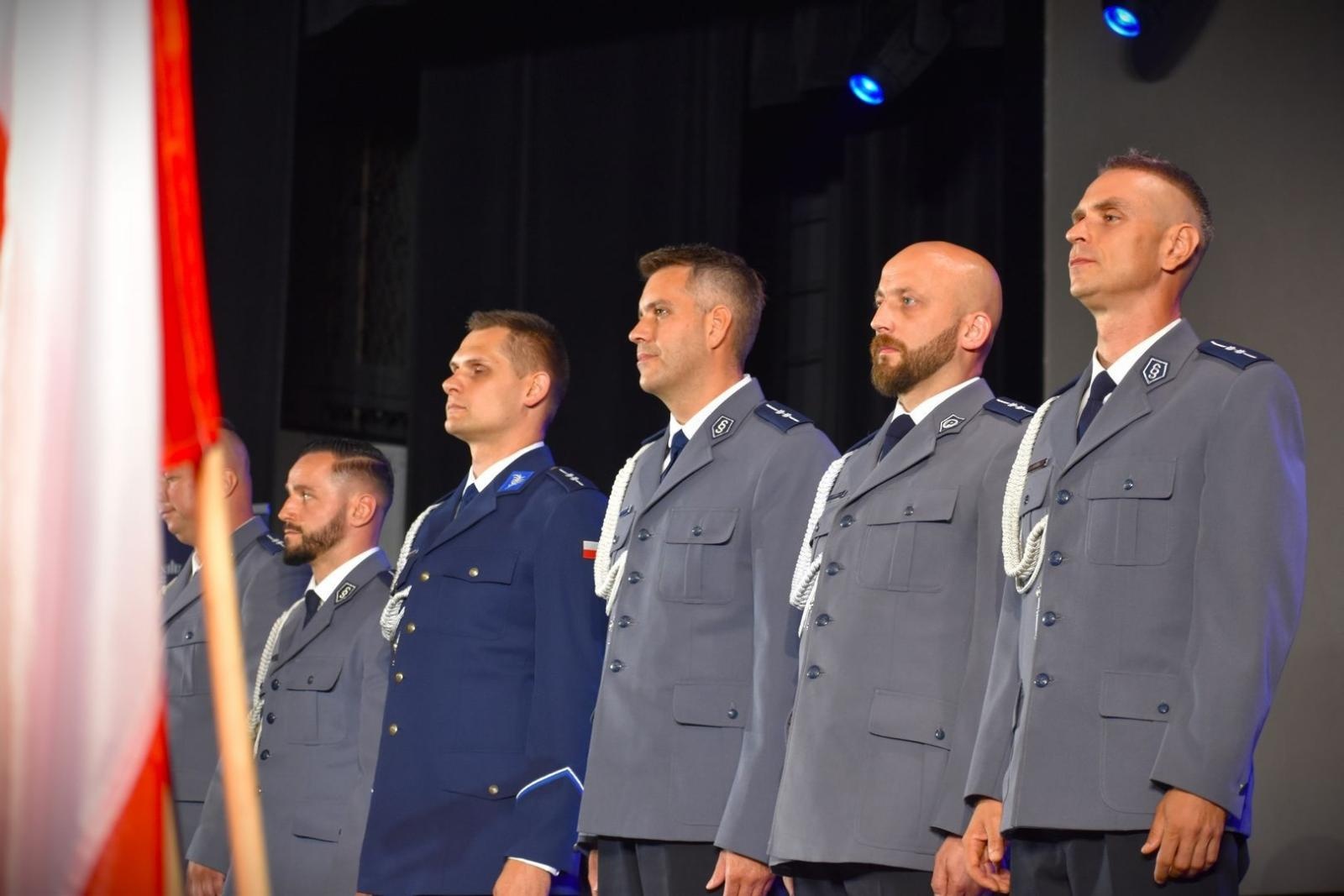 Zdjęcie w galerii na portalu naszwodzislaw.com: Policjanci uczcili swoje święto [FOTO] wiadomości z regionu