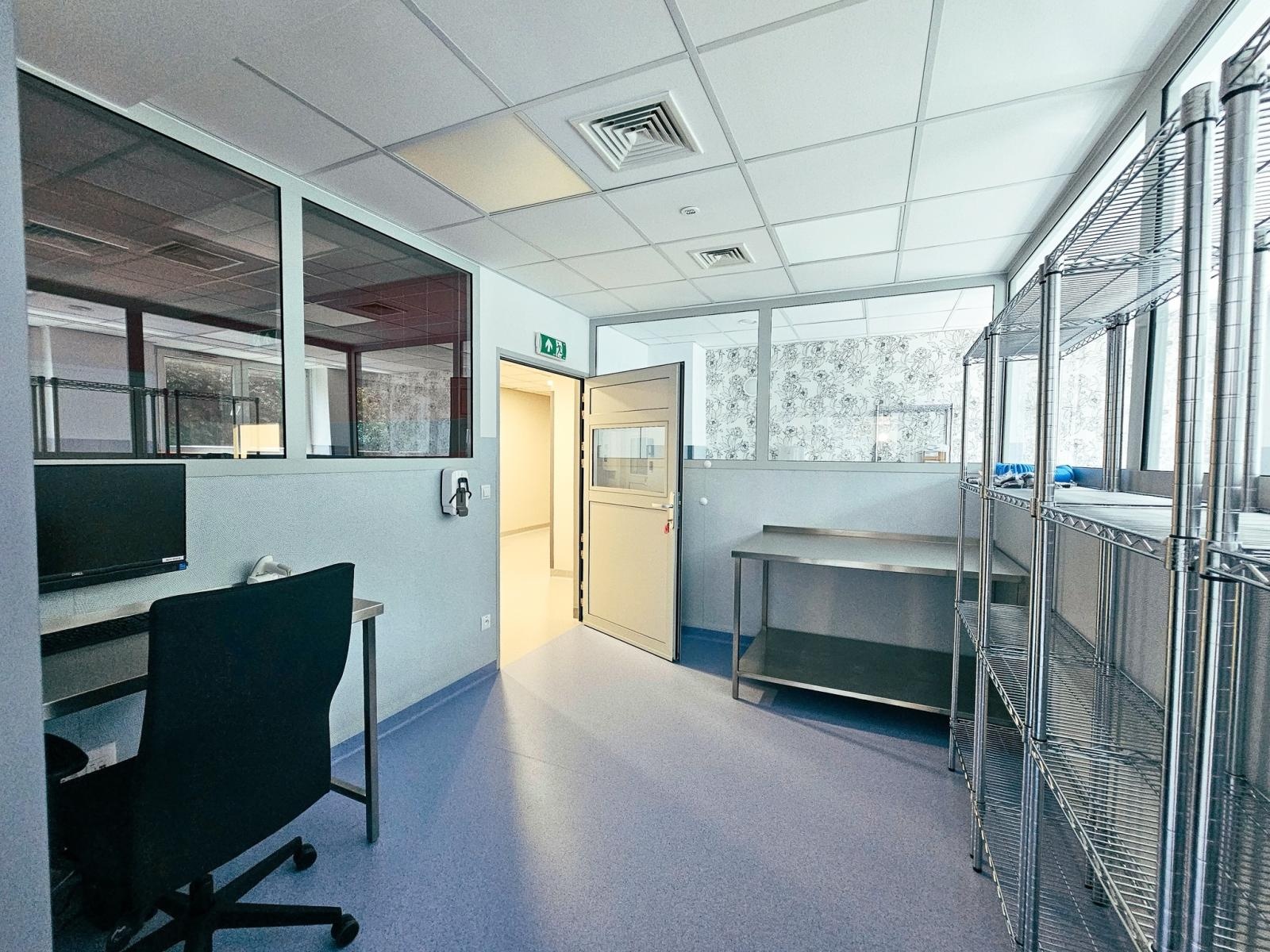 Zdjęcie w galerii na portalu naszwodzislaw.com: Nowa centralna sterylizatornia w szpitalu już gotowa [FOTO i WIDEO] wiadomości z regionu