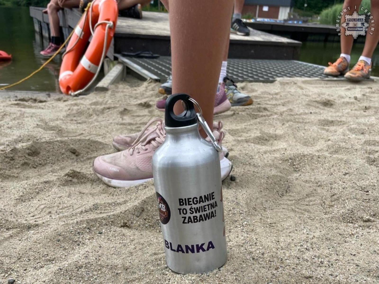 Zdjęcie w galerii na portalu naszwodzislaw.com: Kręci mnie bezpieczeństwo nad wodą z wodzisławskimi policjantami wiadomości z regionu