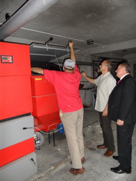 Zdjęcie w galerii na portalu naszwodzislaw.com: Odpicowana przychodnia w Gorzycach wiadomości z regionu