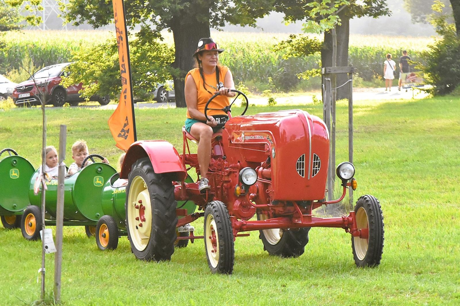 Zdjęcie w galerii na portalu naszwodzislaw.com: Pietrek, Hadziuk i Solejuk w Godowie, czyli Filmowe Plenery z Franciszkiem Pieczką [FOTO] wiadomości z regionu