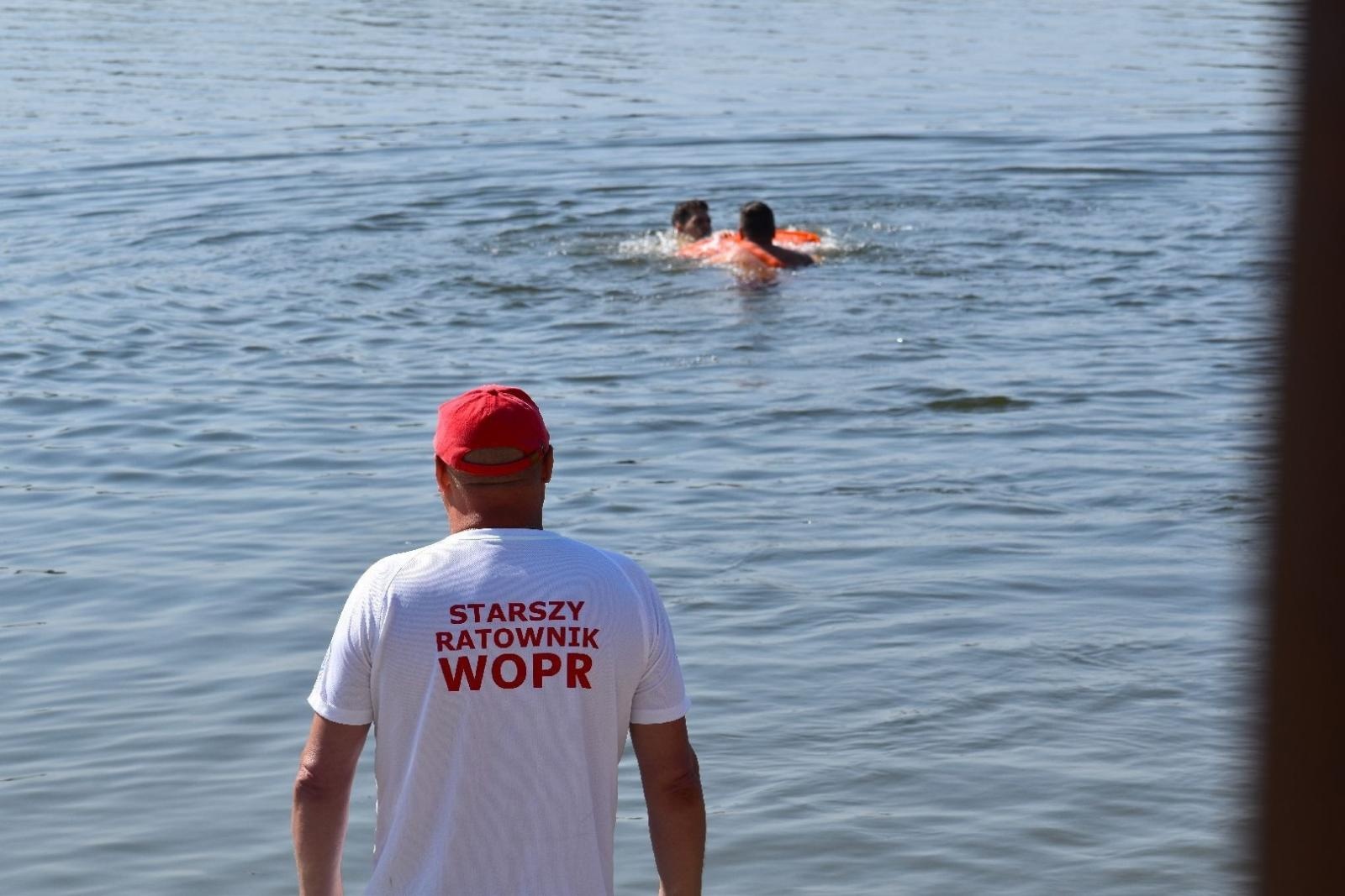 Zdjęcie w galerii na portalu naszwodzislaw.com: Bezpieczeństwo nad wodą. Profilaktyczna akcja służb w Olzie [FOTO] wiadomości z regionu