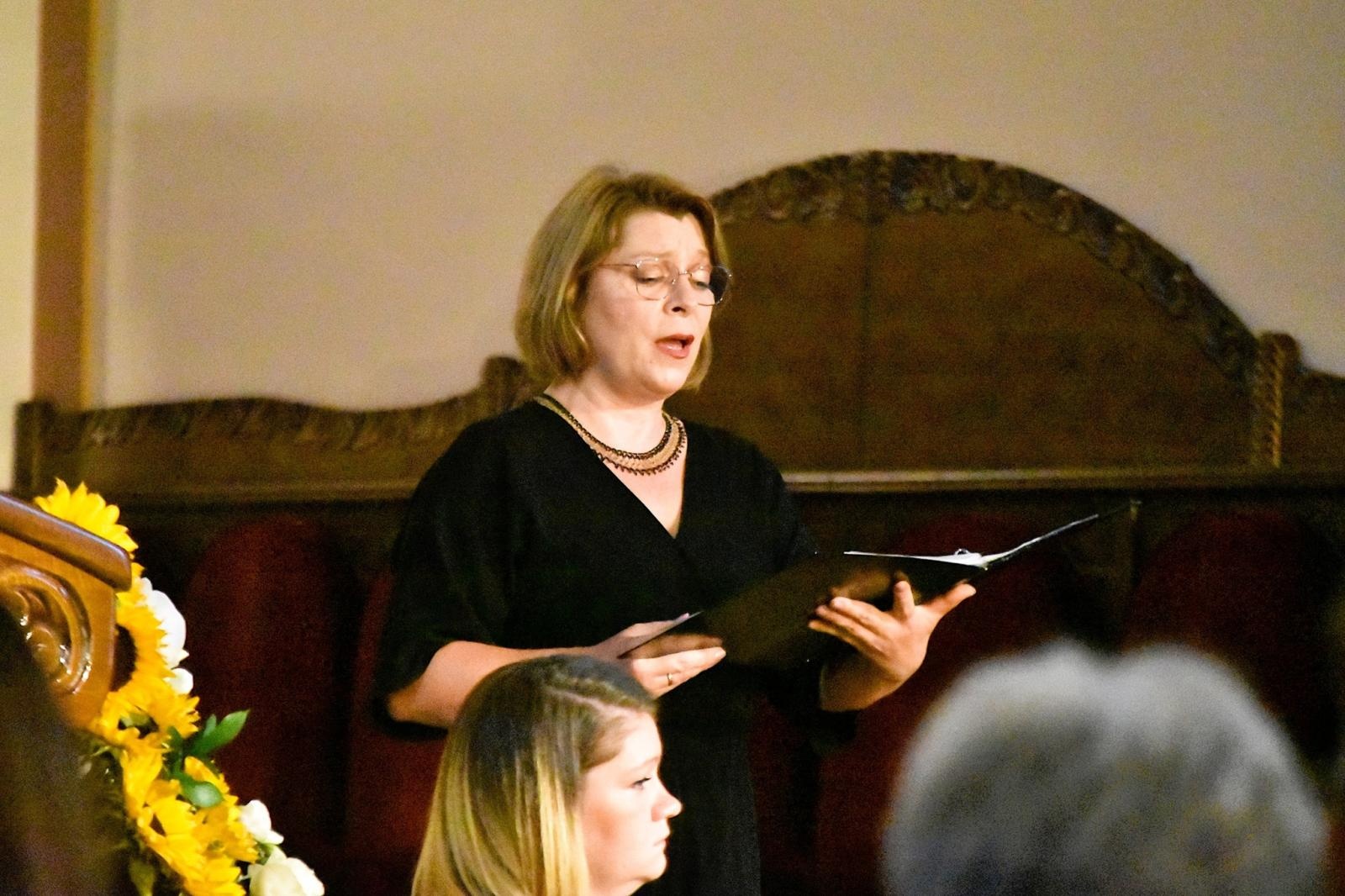 Zdjęcie w galerii na portalu naszwodzislaw.com: Krakowski zespół Trinus Ensemble zaprezentował w Skrzyszowie dawną muzykę wiadomości z regionu