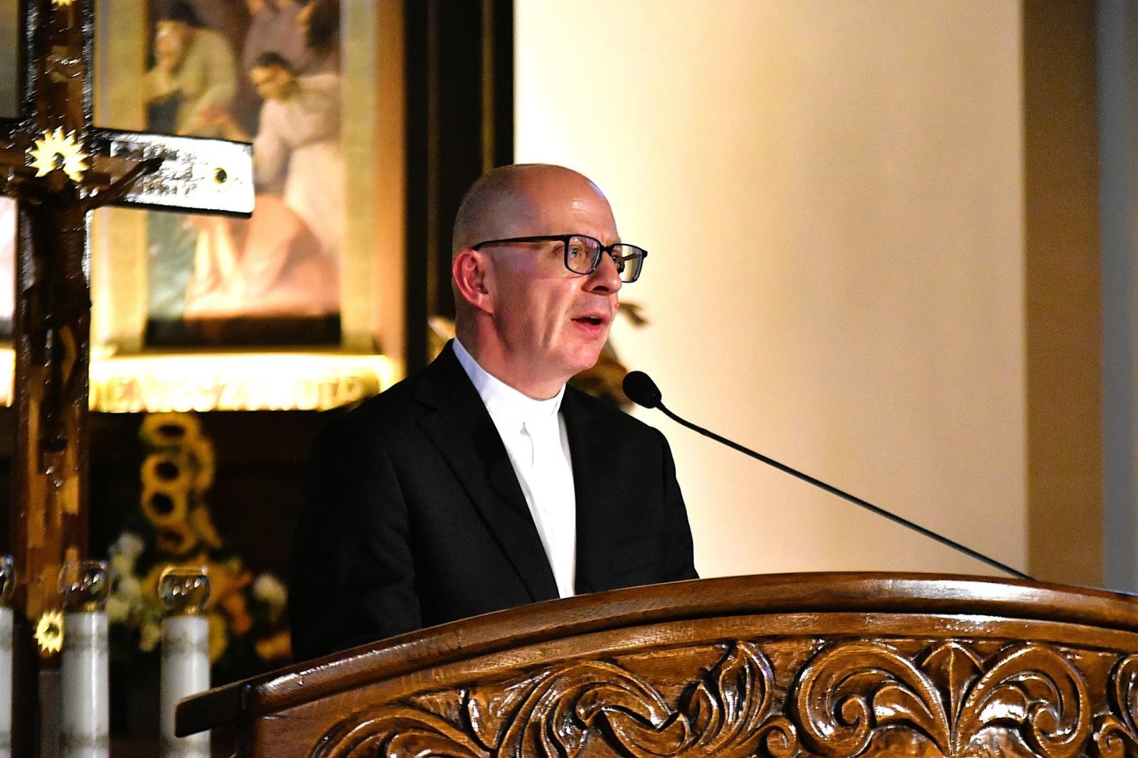 Zdjęcie w galerii na portalu naszwodzislaw.com: Krakowski zespół Trinus Ensemble zaprezentował w Skrzyszowie dawną muzykę wiadomości z regionu