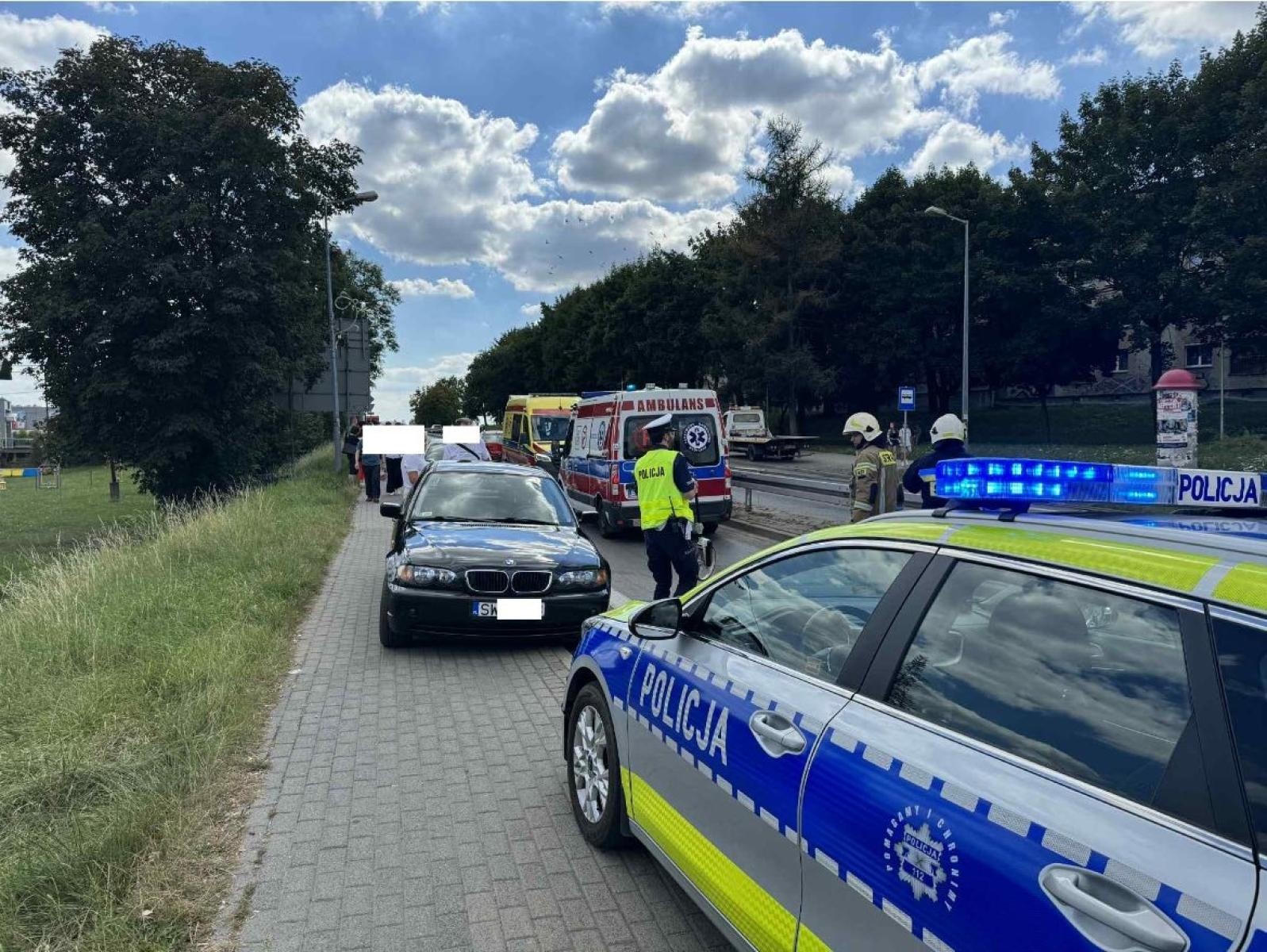 Zdjęcie w galerii na portalu naszwodzislaw.com: Seria zdarzeń drogowych w Wodzisławiu Śląskim. Trzy osoby trafiły do szpitala wiadomości z regionu