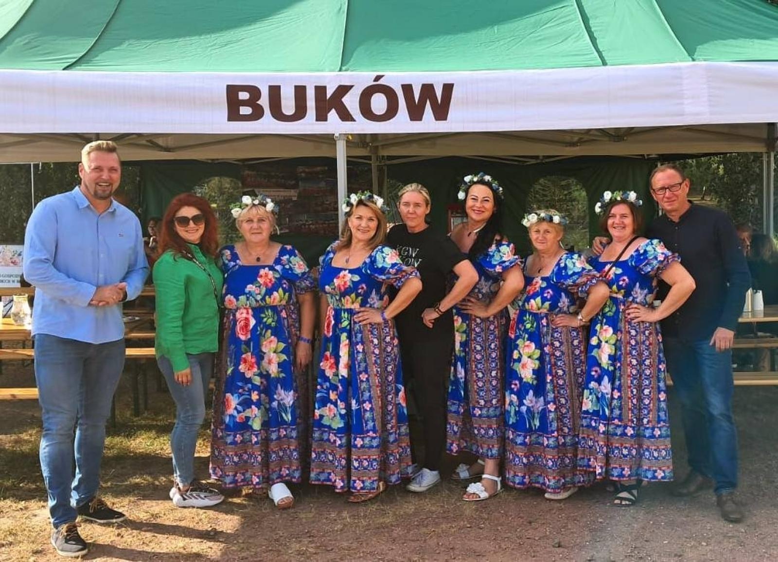 Zdjęcie w galerii na portalu naszwodzislaw.com: Buków pożegnał lato podczas festynu sołeckiego [FOTO] wiadomości z regionu