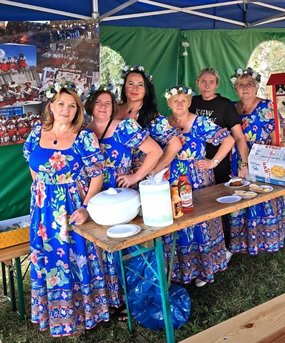 Zdjęcie w galerii na portalu naszwodzislaw.com: Buków pożegnał lato podczas festynu sołeckiego [FOTO] wiadomości z regionu