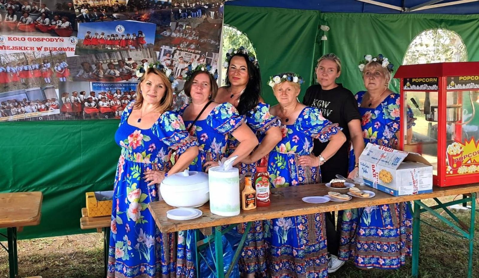 Zdjęcie w galerii na portalu naszwodzislaw.com: Buków pożegnał lato podczas festynu sołeckiego [FOTO] wiadomości z regionu