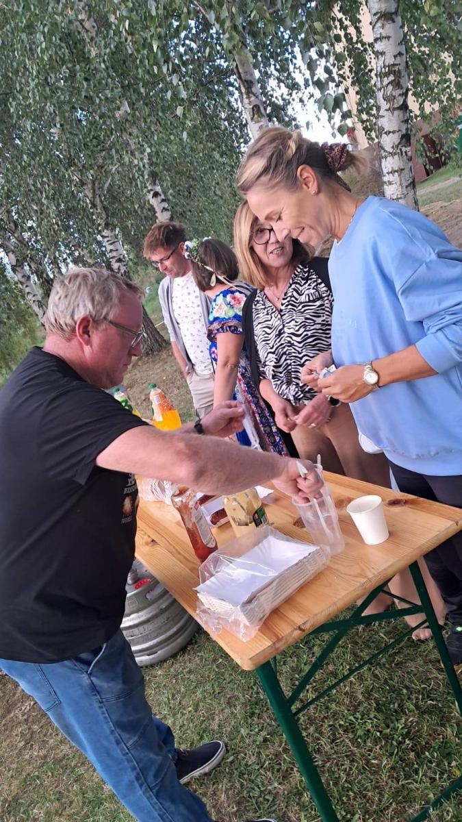 Zdjęcie w galerii na portalu naszwodzislaw.com: Buków pożegnał lato podczas festynu sołeckiego [FOTO] wiadomości z regionu
