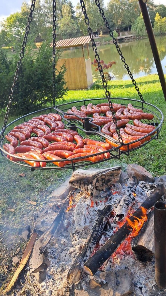 Zdjęcie w galerii na portalu naszwodzislaw.com: Buków pożegnał lato podczas festynu sołeckiego [FOTO] wiadomości z regionu
