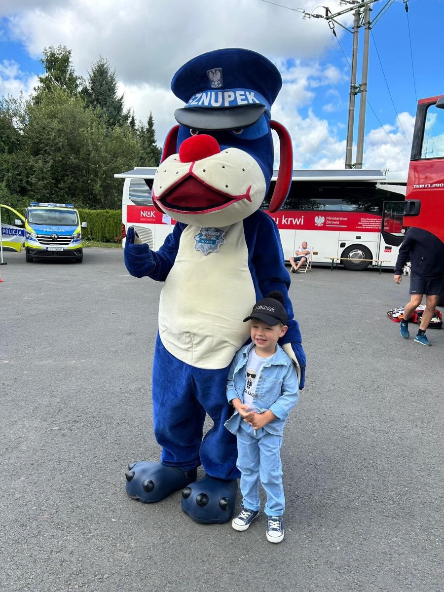 Zdjęcie w galerii na portalu naszwodzislaw.com: Skrzyszów podzielił się życiem. Udana akcja krwiodawstwa z udziałem wodzisławskiej policji wiadomości z regionu