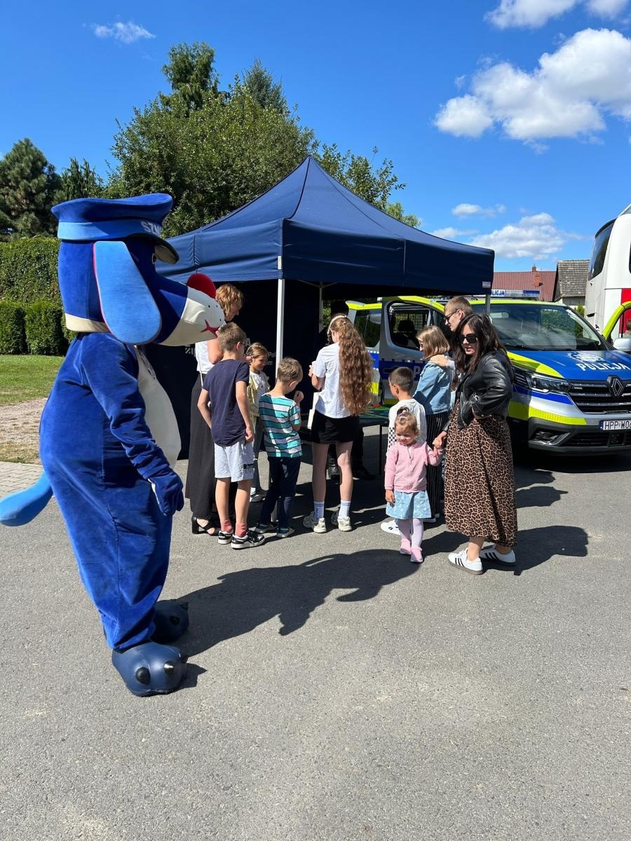 Zdjęcie w galerii na portalu naszwodzislaw.com: Skrzyszów podzielił się życiem. Udana akcja krwiodawstwa z udziałem wodzisławskiej policji wiadomości z regionu