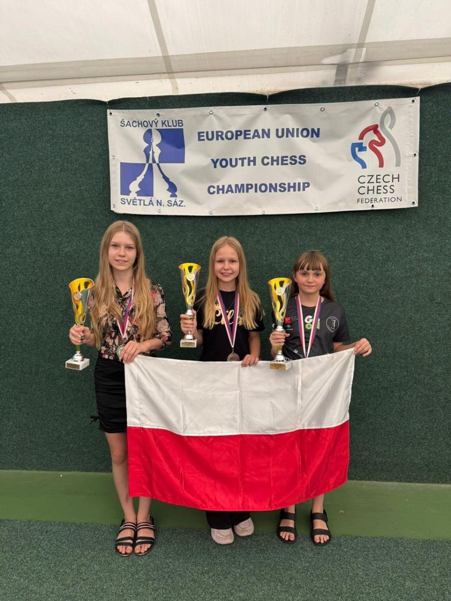 Zdjęcie w galerii na portalu naszwodzislaw.com: Zawodniczka UKS Baszta Wodzisław Śląski mistrzynią Unii Europejskiej w szachach klasycznych wiadomości z regionu