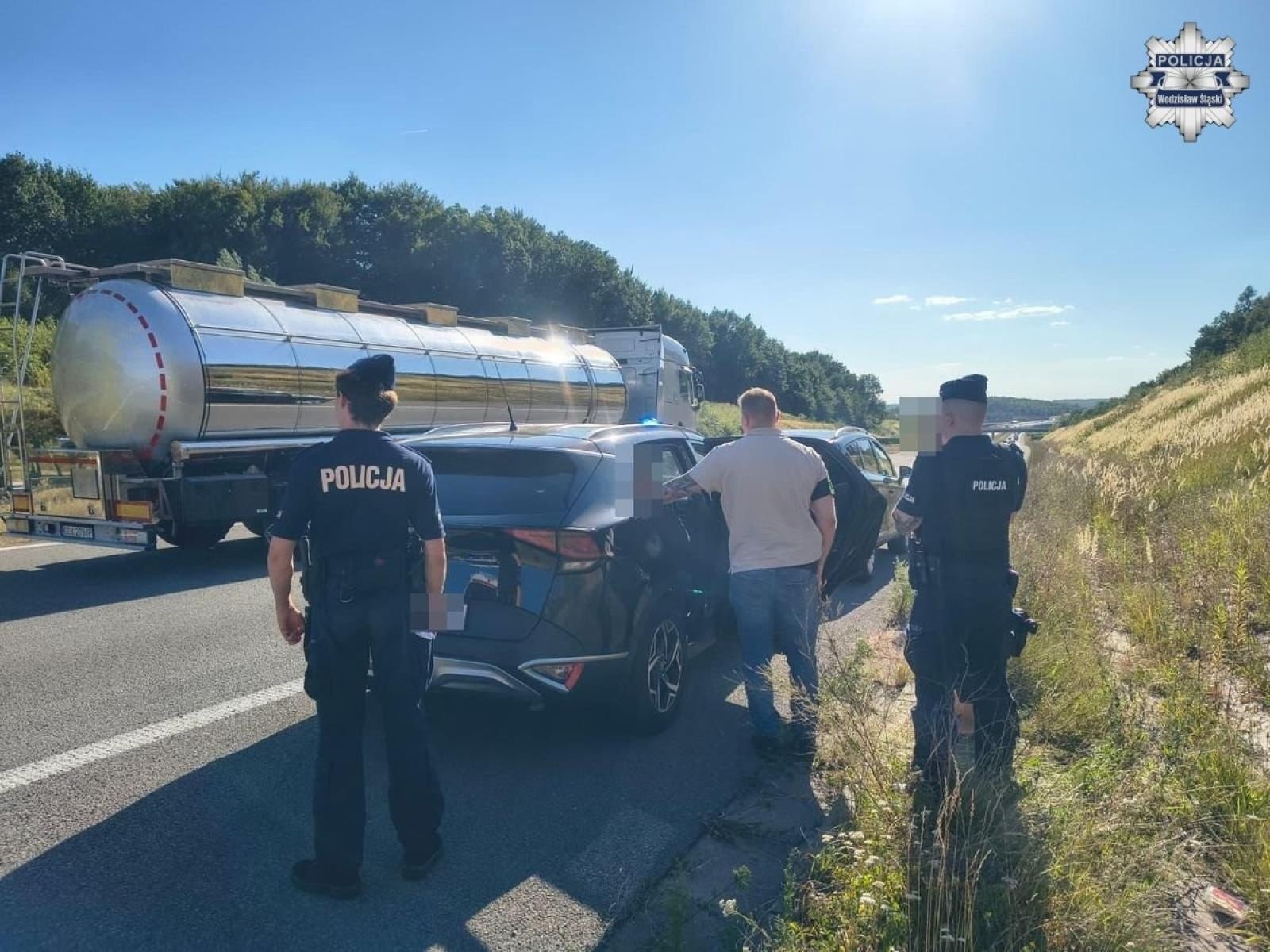 Zdjęcie w galerii na portalu naszwodzislaw.com: Przez dwadzieścia lat ukrywał się przed organami ścigania. Zatrzymali go wodzisławscy policjanci wiadomości z regionu