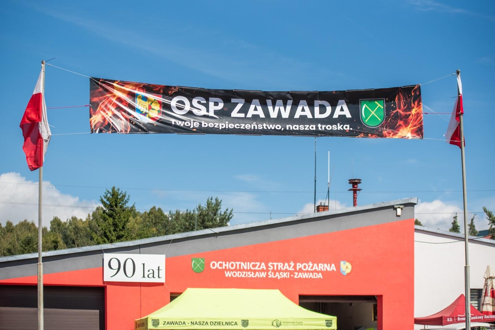 Zdjęcie w galerii na portalu naszwodzislaw.com: Jubileusz 90-lecia OSP Zawada. Strażacka tradycja i wspólne świętowanie [FOTO] wiadomości z regionu