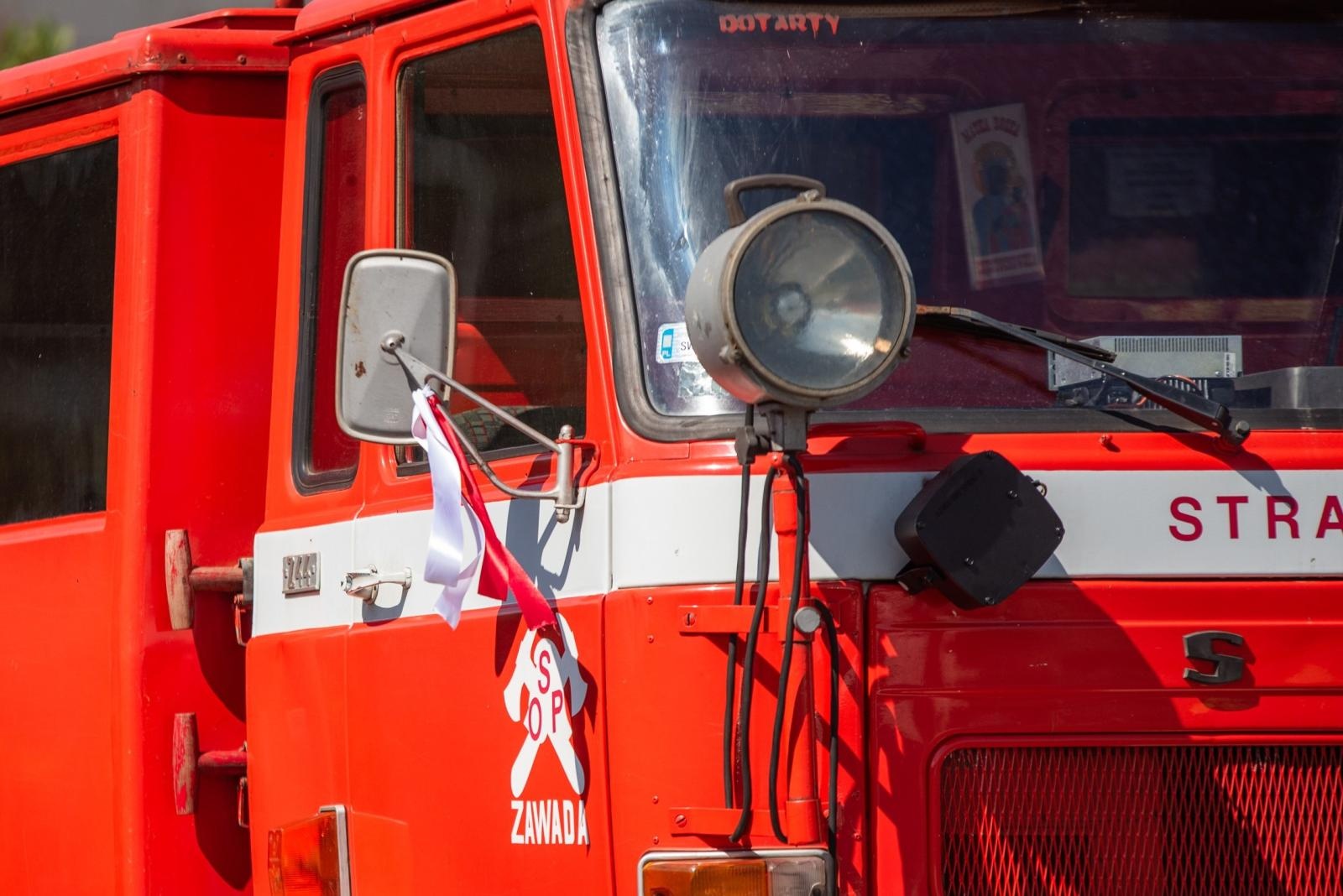 Zdjęcie w galerii na portalu naszwodzislaw.com: Jubileusz 90-lecia OSP Zawada. Strażacka tradycja i wspólne świętowanie [FOTO] wiadomości z regionu