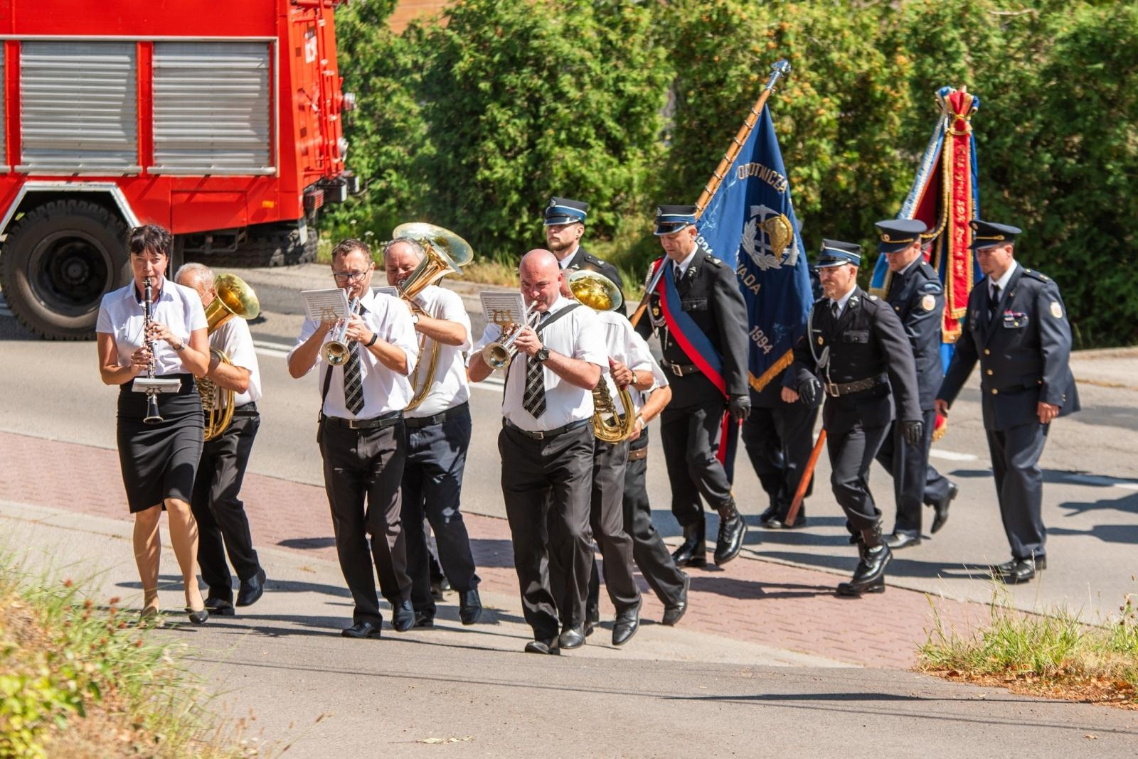 Zdjęcie w galerii na portalu naszwodzislaw.com: Jubileusz 90-lecia OSP Zawada. Strażacka tradycja i wspólne świętowanie [FOTO] wiadomości z regionu