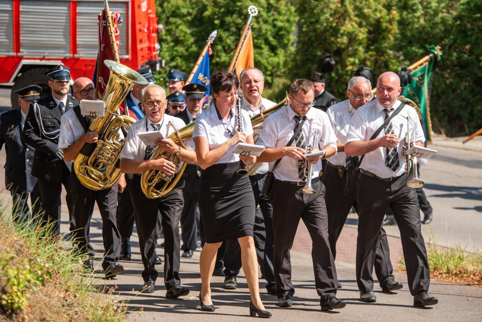Zdjęcie w galerii na portalu naszwodzislaw.com: Jubileusz 90-lecia OSP Zawada. Strażacka tradycja i wspólne świętowanie [FOTO] wiadomości z regionu