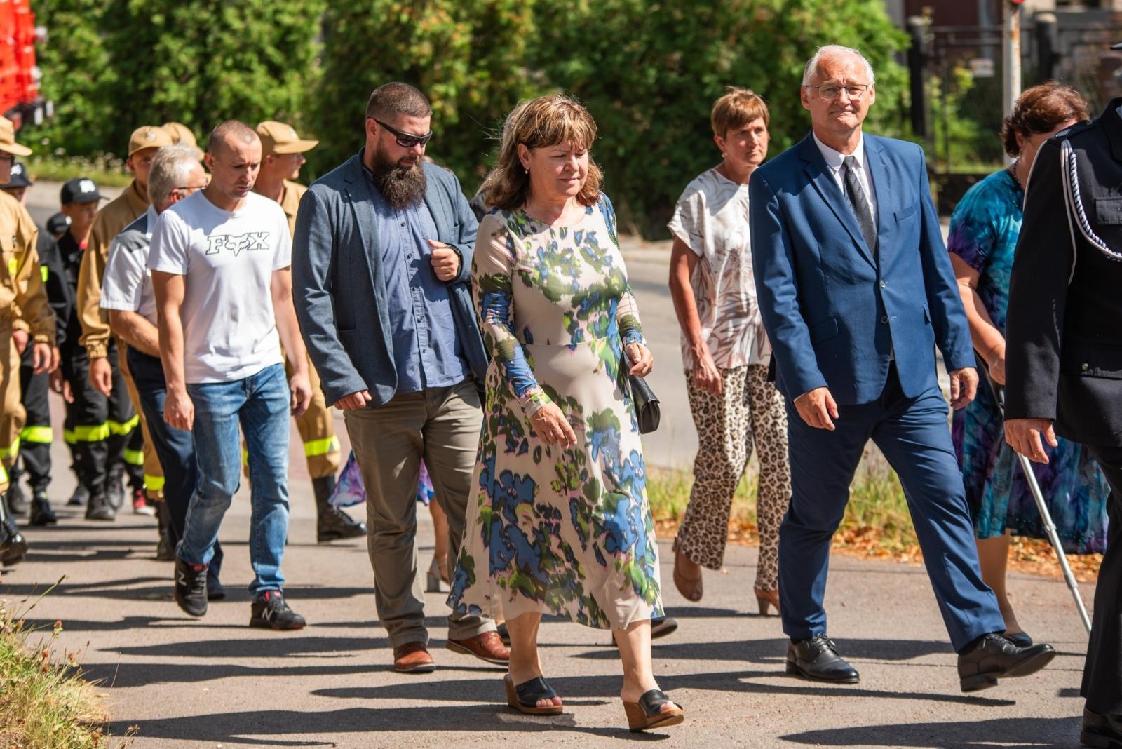 Zdjęcie w galerii na portalu naszwodzislaw.com: Jubileusz 90-lecia OSP Zawada. Strażacka tradycja i wspólne świętowanie [FOTO] wiadomości z regionu