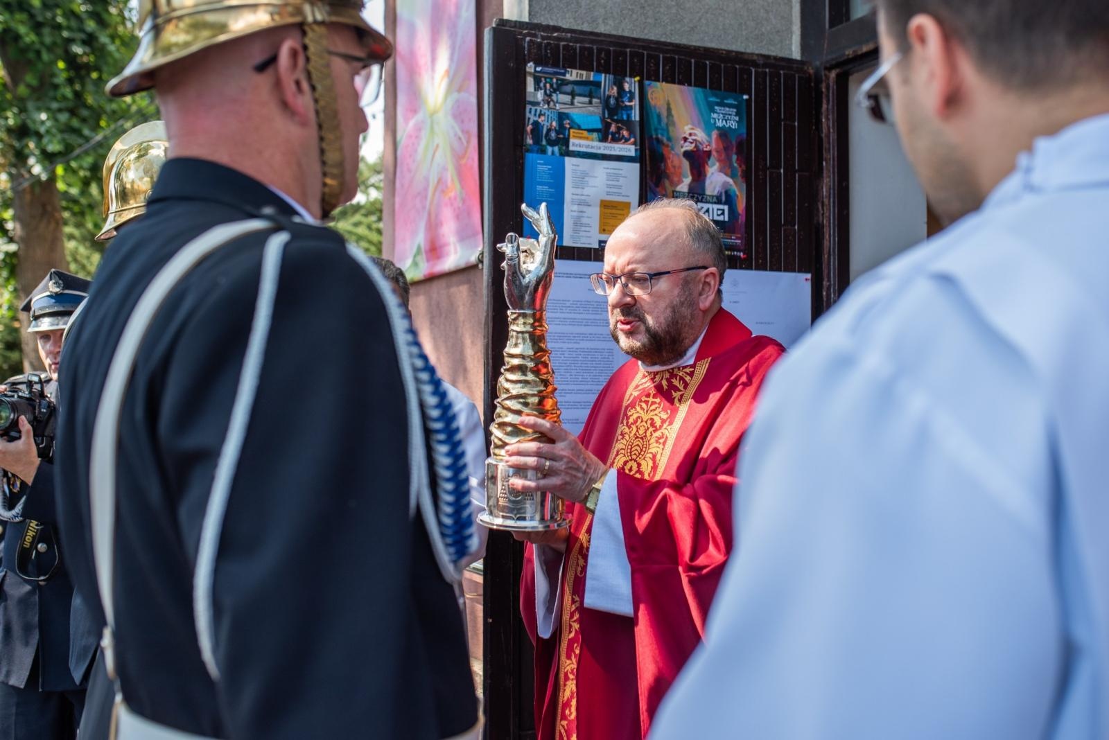 Zdjęcie w galerii na portalu naszwodzislaw.com: Jubileusz 90-lecia OSP Zawada. Strażacka tradycja i wspólne świętowanie [FOTO] wiadomości z regionu