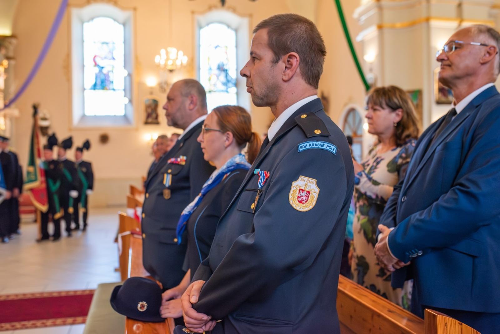 Zdjęcie w galerii na portalu naszwodzislaw.com: Jubileusz 90-lecia OSP Zawada. Strażacka tradycja i wspólne świętowanie [FOTO] wiadomości z regionu