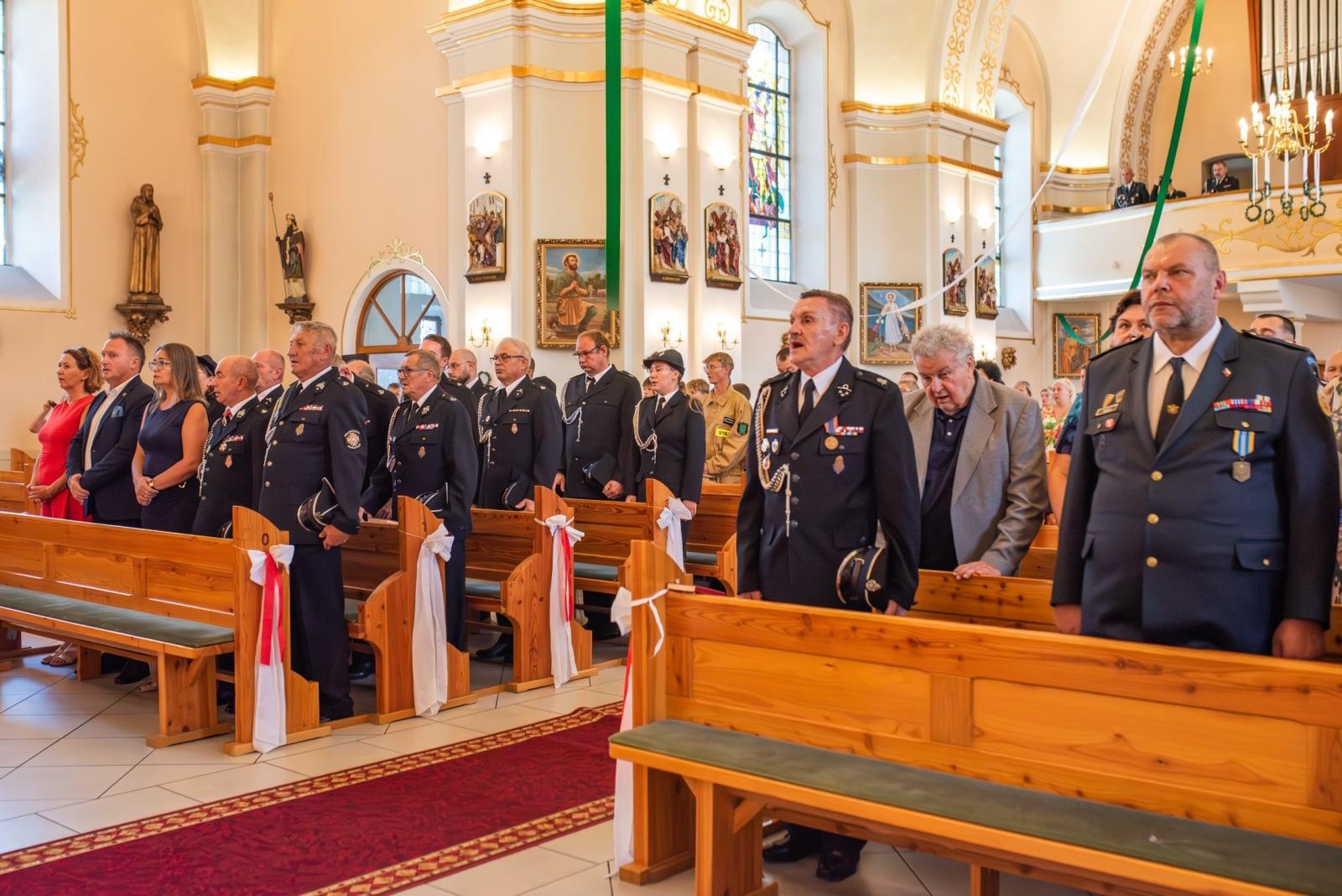 Zdjęcie w galerii na portalu naszwodzislaw.com: Jubileusz 90-lecia OSP Zawada. Strażacka tradycja i wspólne świętowanie [FOTO] wiadomości z regionu