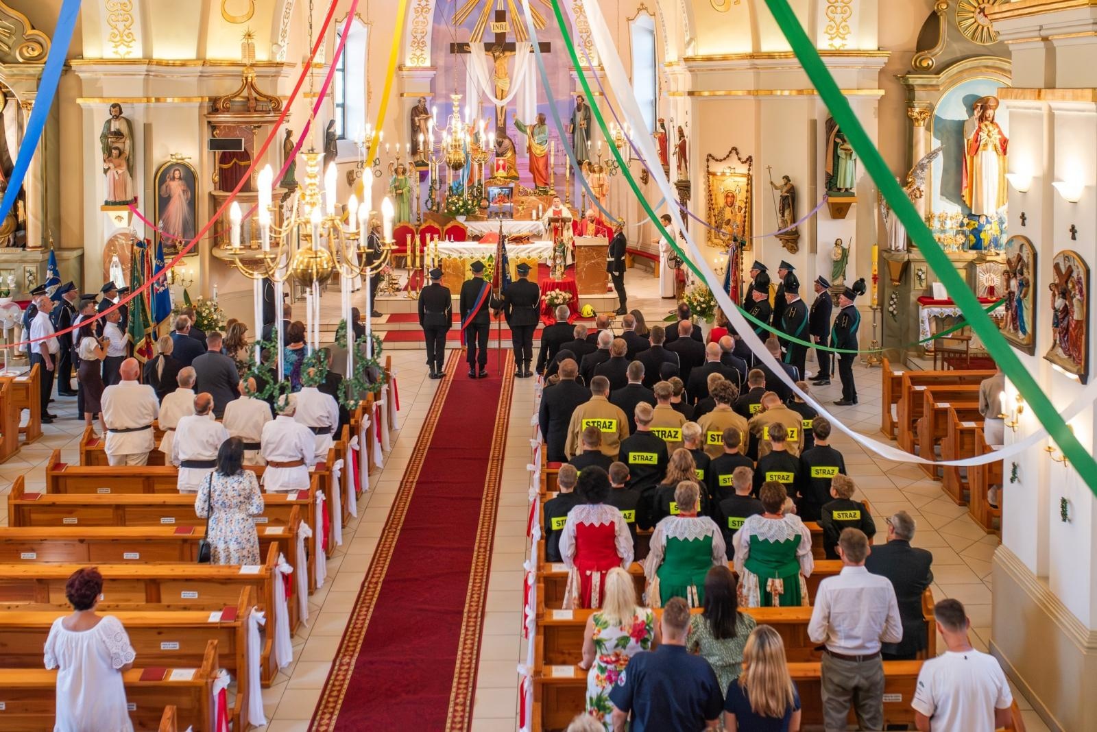 Zdjęcie w galerii na portalu naszwodzislaw.com: Jubileusz 90-lecia OSP Zawada. Strażacka tradycja i wspólne świętowanie [FOTO] wiadomości z regionu