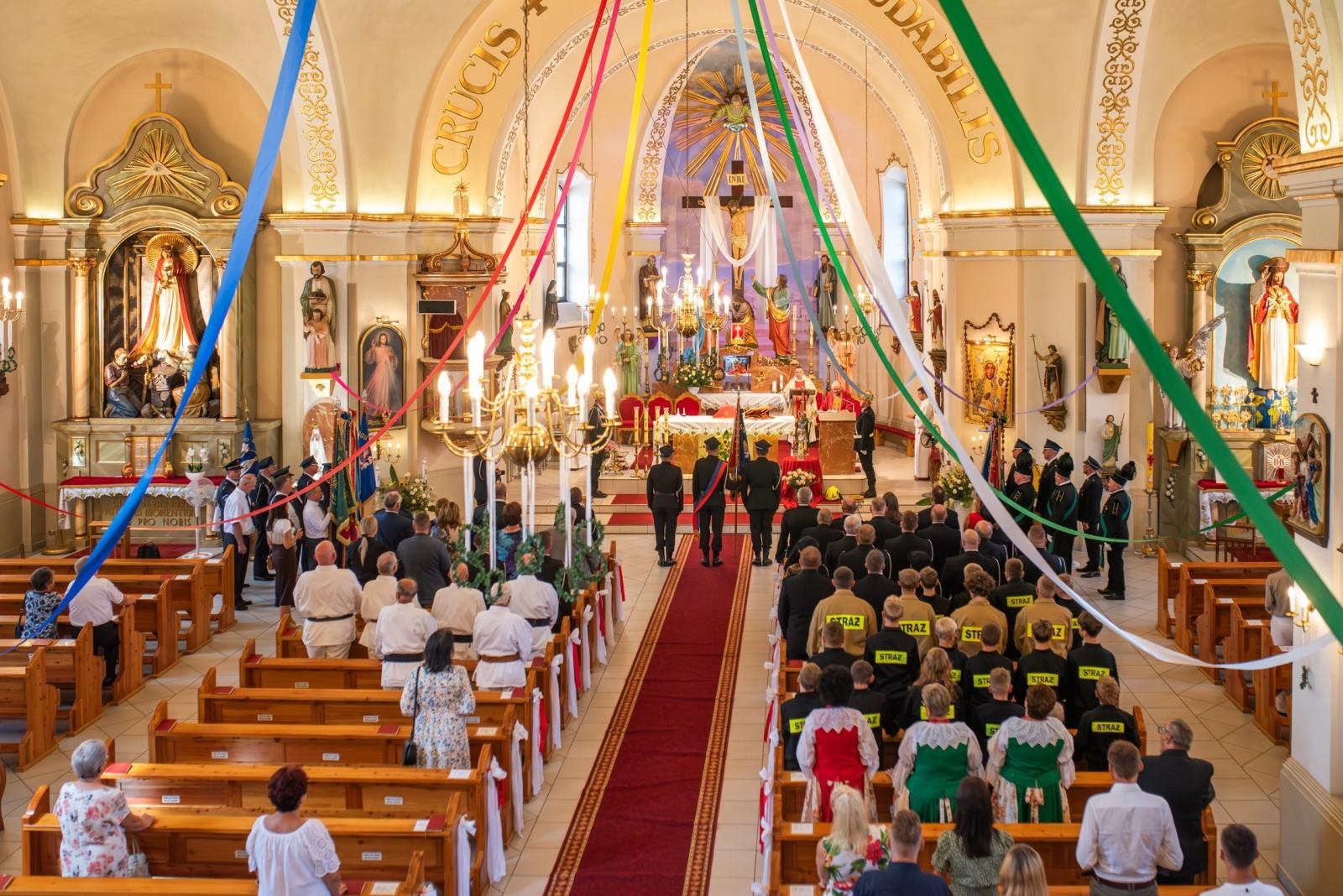 Zdjęcie w galerii na portalu naszwodzislaw.com: Jubileusz 90-lecia OSP Zawada. Strażacka tradycja i wspólne świętowanie [FOTO] wiadomości z regionu