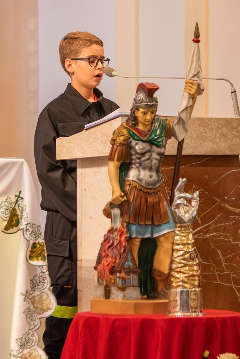 Zdjęcie w galerii na portalu naszwodzislaw.com: Jubileusz 90-lecia OSP Zawada. Strażacka tradycja i wspólne świętowanie [FOTO] wiadomości z regionu