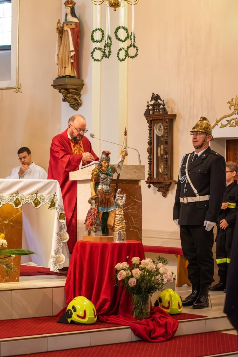 Zdjęcie w galerii na portalu naszwodzislaw.com: Jubileusz 90-lecia OSP Zawada. Strażacka tradycja i wspólne świętowanie [FOTO] wiadomości z regionu