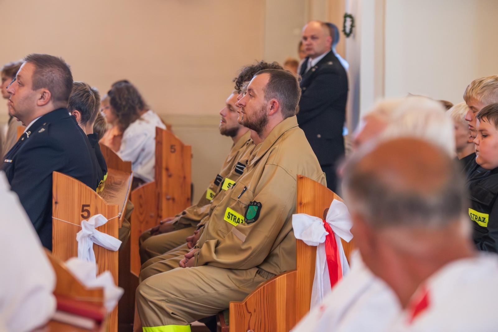 Zdjęcie w galerii na portalu naszwodzislaw.com: Jubileusz 90-lecia OSP Zawada. Strażacka tradycja i wspólne świętowanie [FOTO] wiadomości z regionu