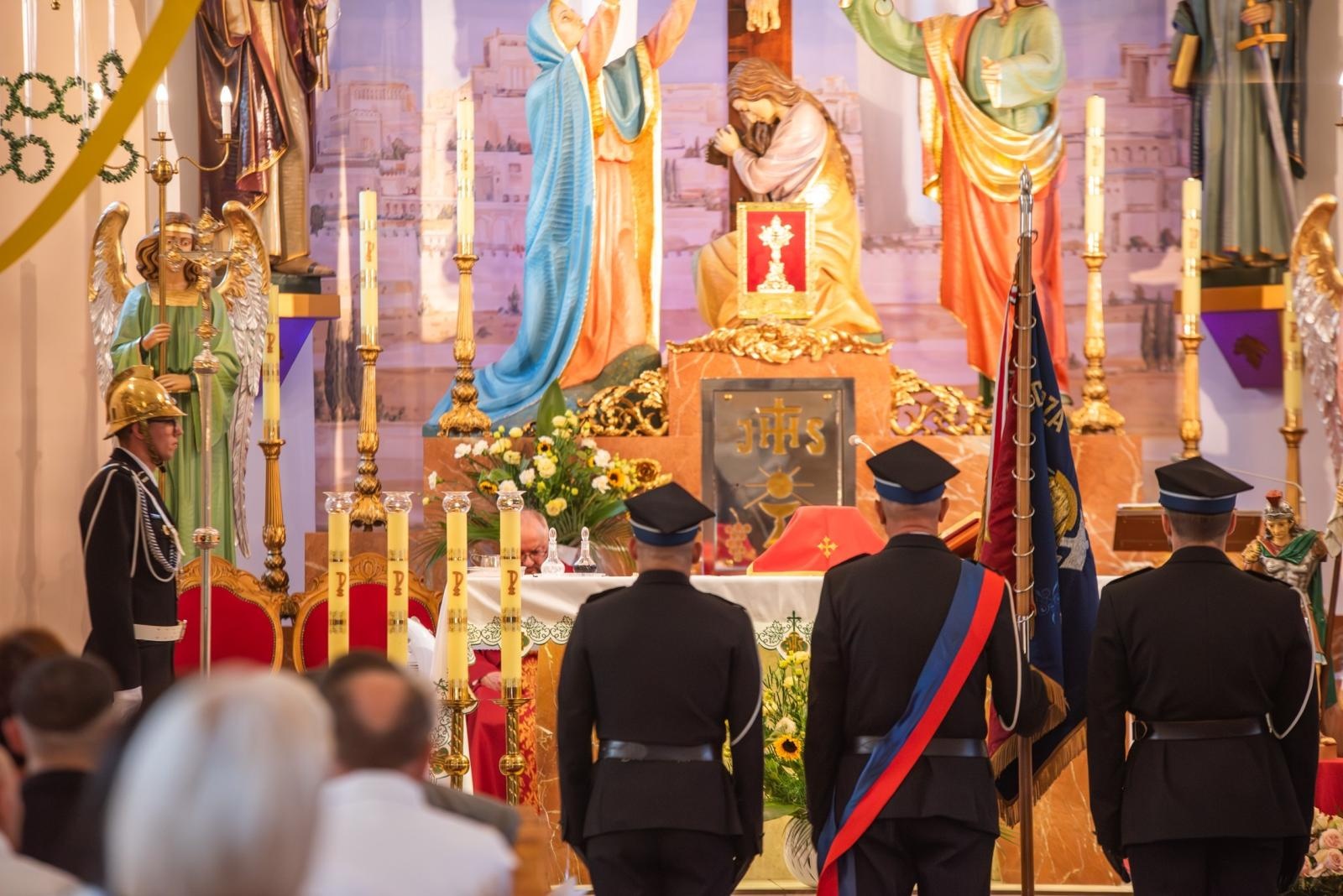 Zdjęcie w galerii na portalu naszwodzislaw.com: Jubileusz 90-lecia OSP Zawada. Strażacka tradycja i wspólne świętowanie [FOTO] wiadomości z regionu
