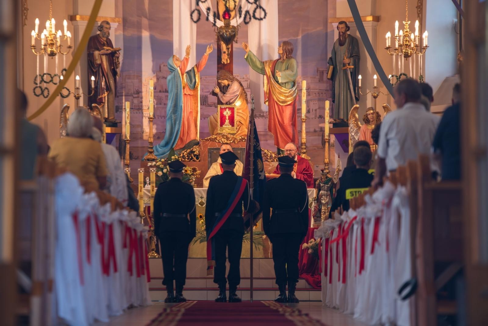 Zdjęcie w galerii na portalu naszwodzislaw.com: Jubileusz 90-lecia OSP Zawada. Strażacka tradycja i wspólne świętowanie [FOTO] wiadomości z regionu